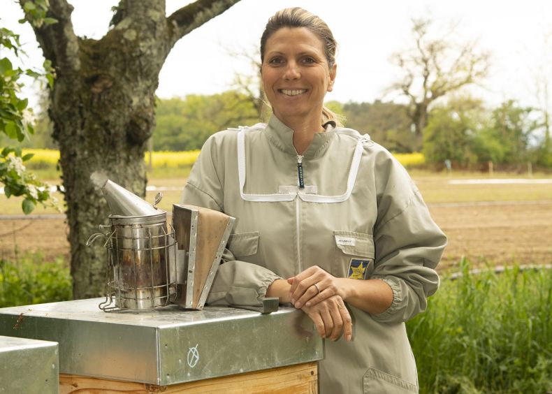 Les Miels de Stéphanie - Miel bio de fleur genevois de qualité Suisse